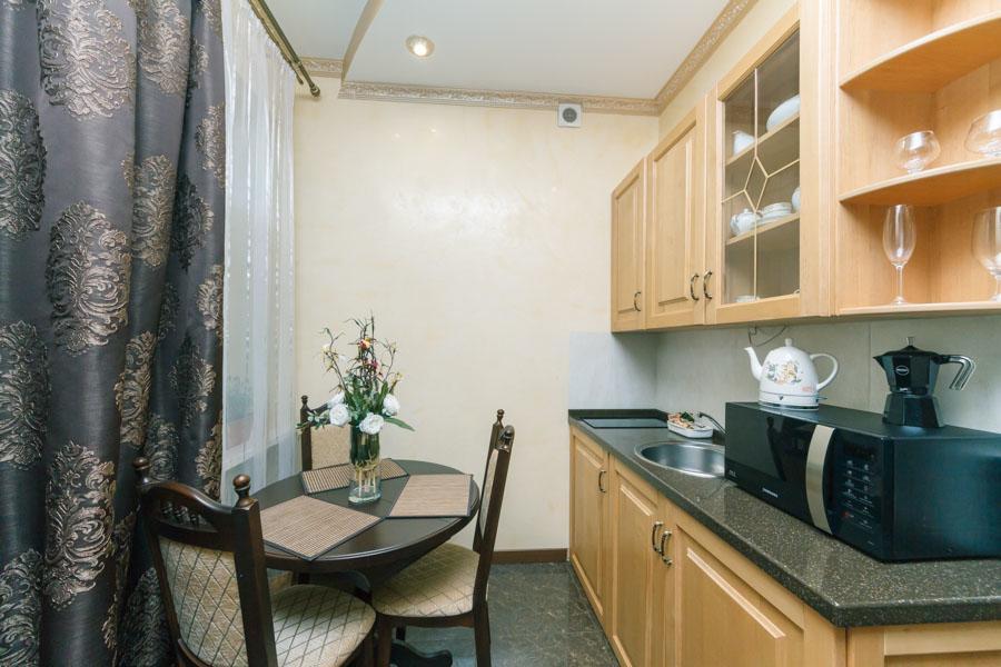 Central Apartments เคียฟ ภายนอก รูปภาพ
