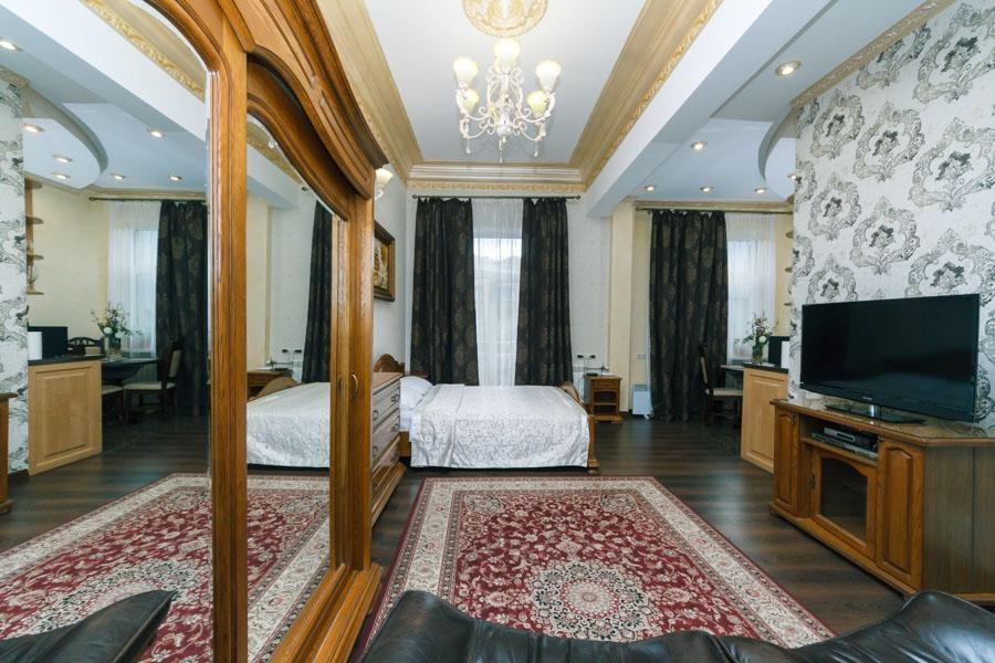 Central Apartments เคียฟ ภายนอก รูปภาพ